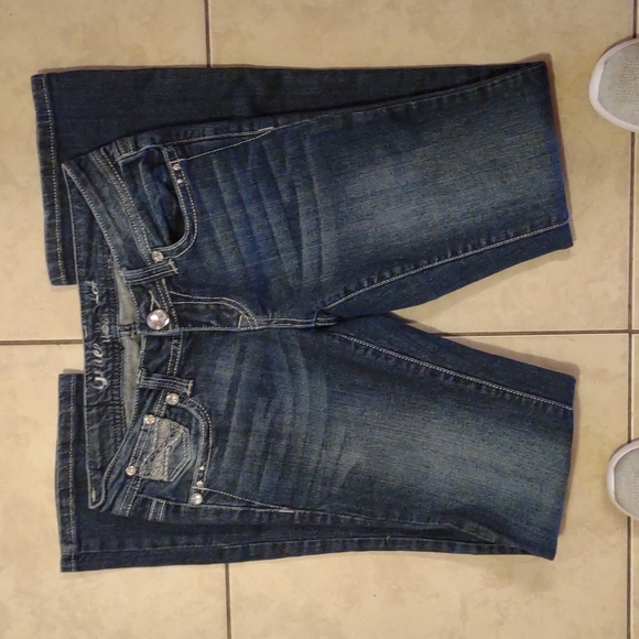 Grace in LA Denim - Ladies vintage Grace in LA Low rise flared bottoms Sz 3 Jr's